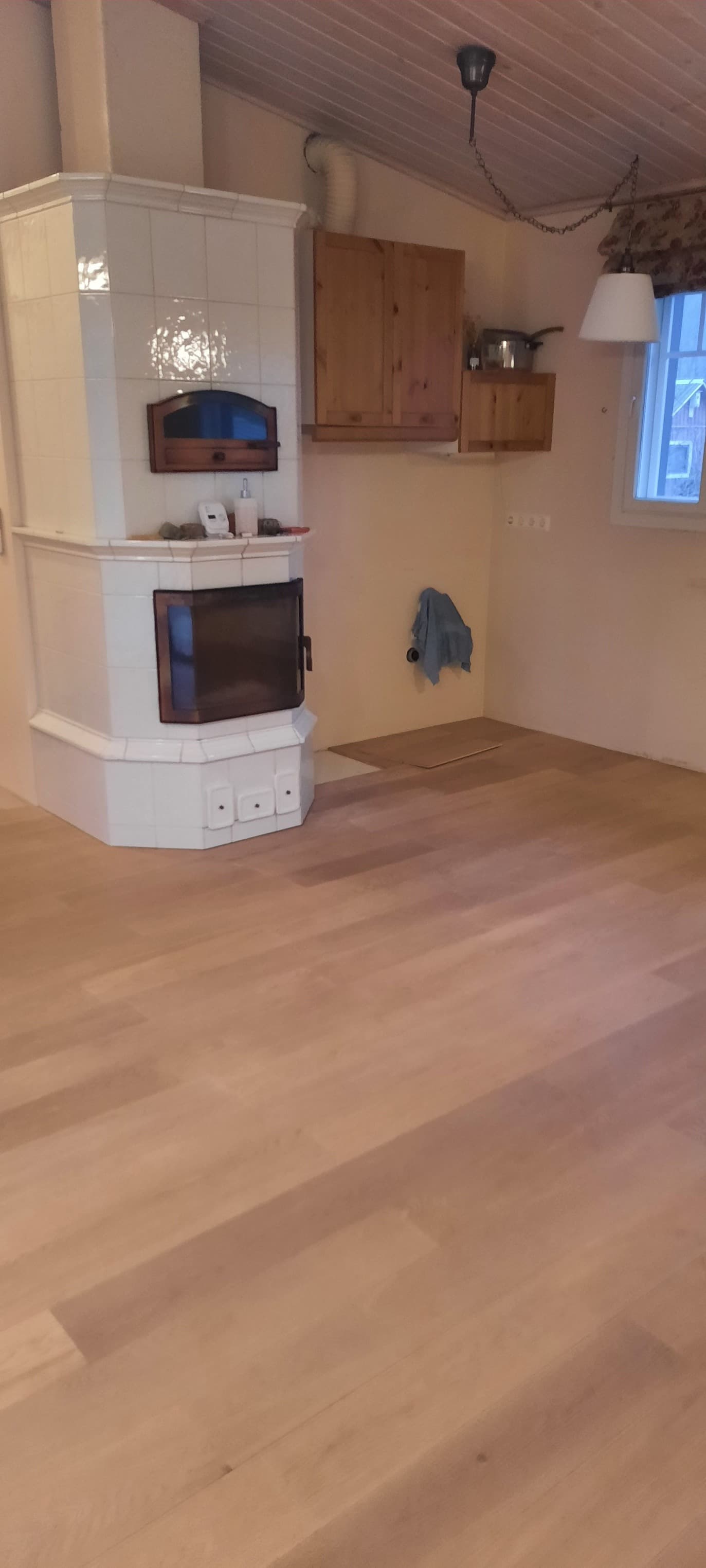 Parketi lihvimine ja viimistlemine toonõliga